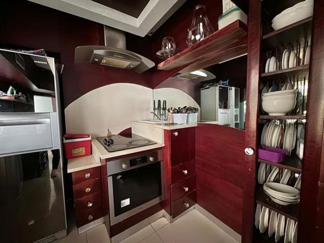 Apartment for rent in Seaview, Kwazulu-natal