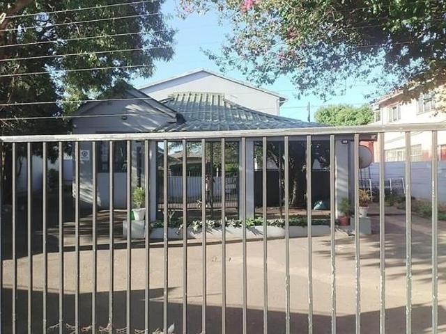 Apartment for rent in Seaview, Kwazulu-natal