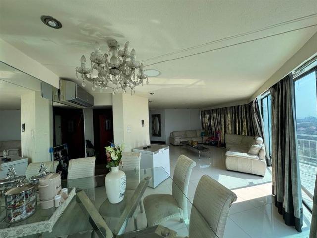 Apartment for sale in Seaview, Kwazulu-natal