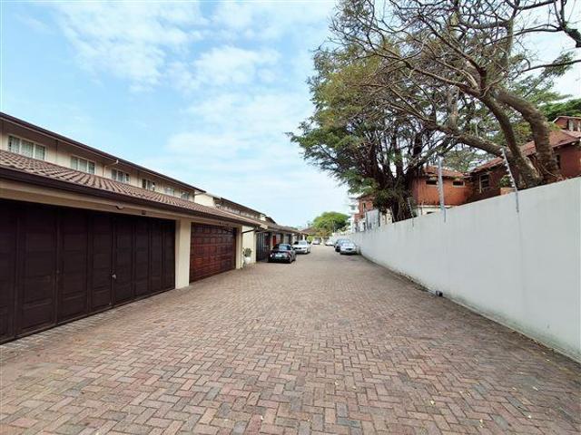 Apartment for rent in Seaview, Kwazulu-natal