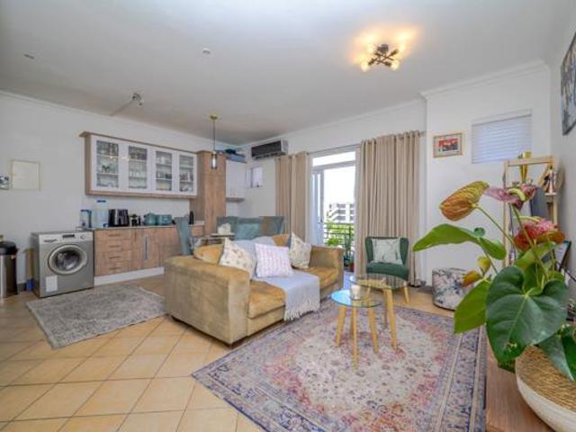 Apartment for rent in Seaview, Kwazulu-natal