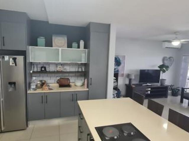 Apartment for sale in Umdloti, Kwazulu-natal
