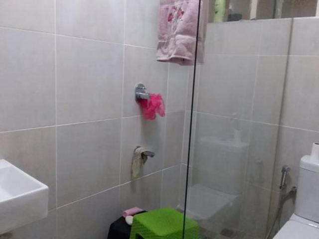 Apartment for rent in Seaview, Kwazulu-natal