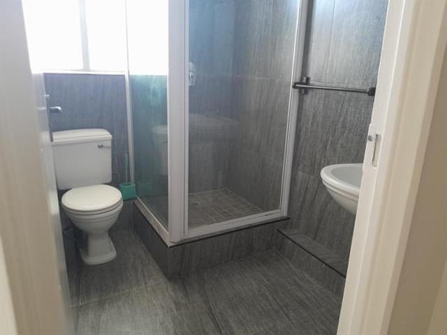 Apartment for rent in Seaview, Kwazulu-natal