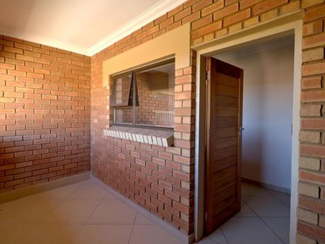 Apartment for rent in Waterkloof, Gauteng