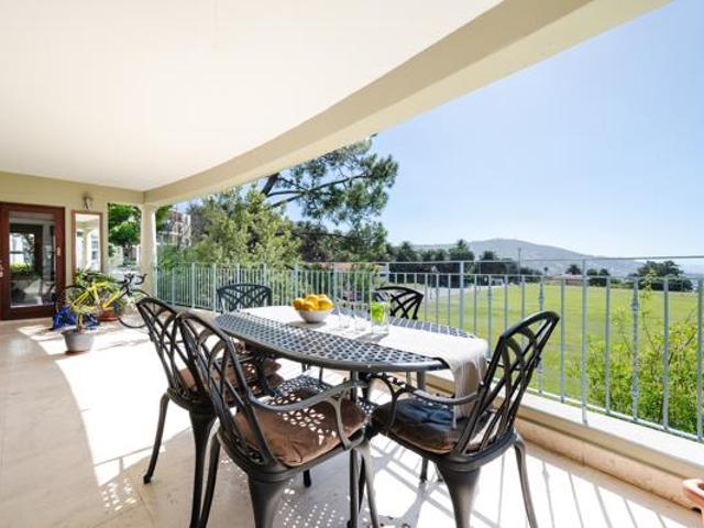 Apartment for sale in Cape Town, Western Cape
