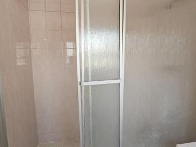 Apartment for rent in Seaview, Kwazulu-natal
