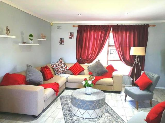Apartment for sale in Durbanville, Western Cape