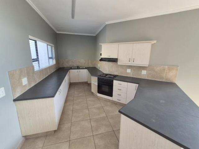 Apartment for sale in Princess Grant, Kwazulu-natal