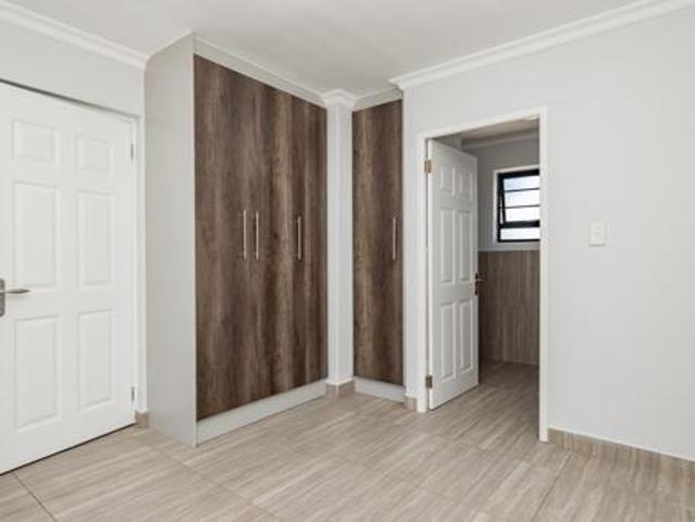 Apartment for sale in Cape Town, Western Cape