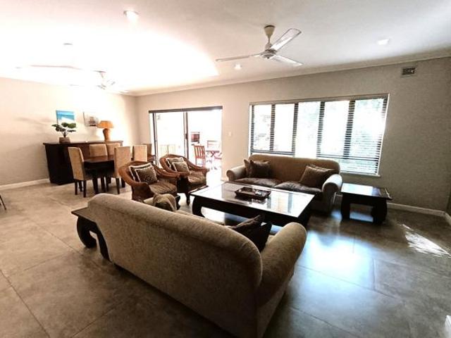 Apartment for sale in Ugu District Municipality, Kwazulu-natal