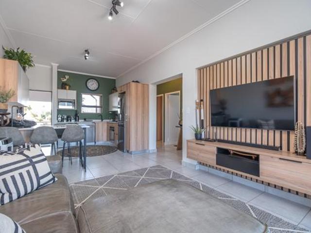 Apartment for rent in West Rand Garden estates, Westonaria Local Municipality