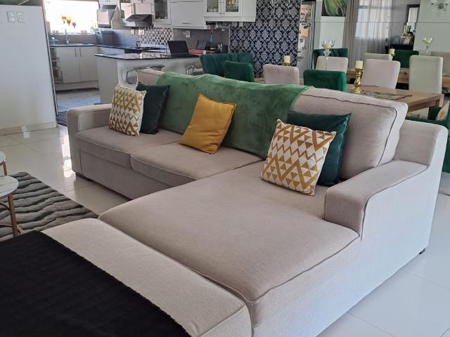 Apartment for sale in Seaview, Kwazulu-natal
