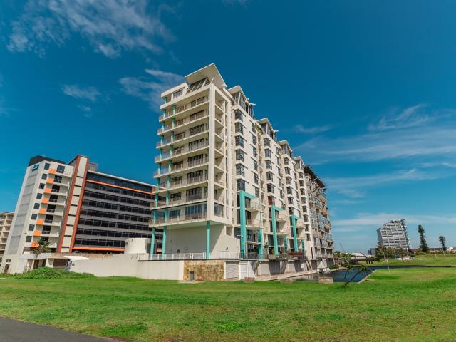 Apartment for sale in Seaview, Kwazulu-natal