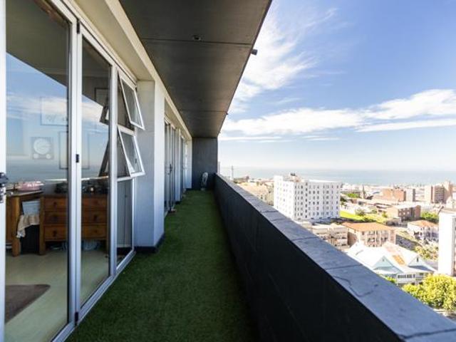 Apartment for sale in Nelson Mandela Bay Ward 18, Nelson Mandela Bay Metropolitan Municipality