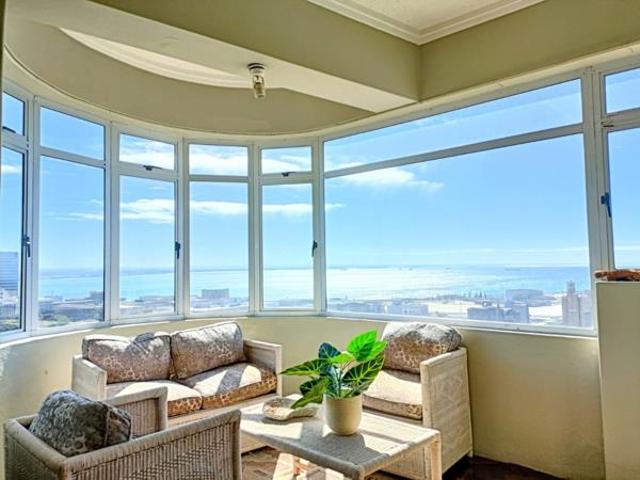 Apartment for sale in Port Elizabeth, Eastern Cape