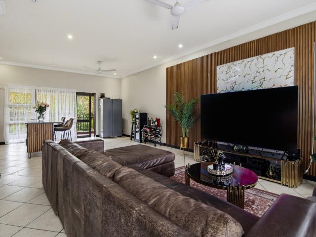 Apartment for sale in Princess Grant, Kwazulu-natal