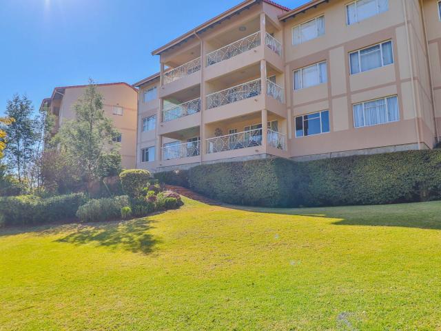 Apartment for sale in Germiston, Primrose