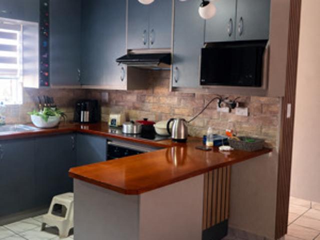 Apartment for rent in Nooitgedacht, Gauteng