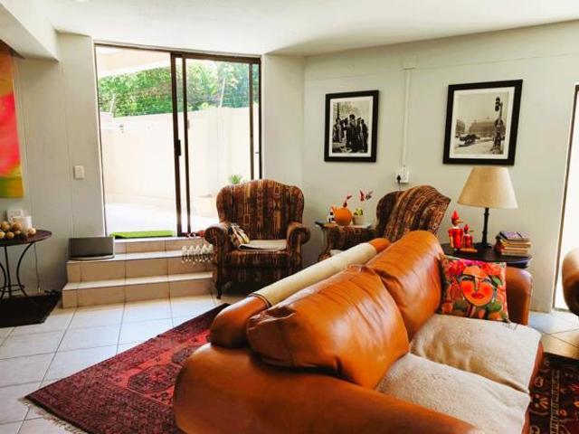 Apartment for sale in Margate, Hibiscus Coast Local Municipality