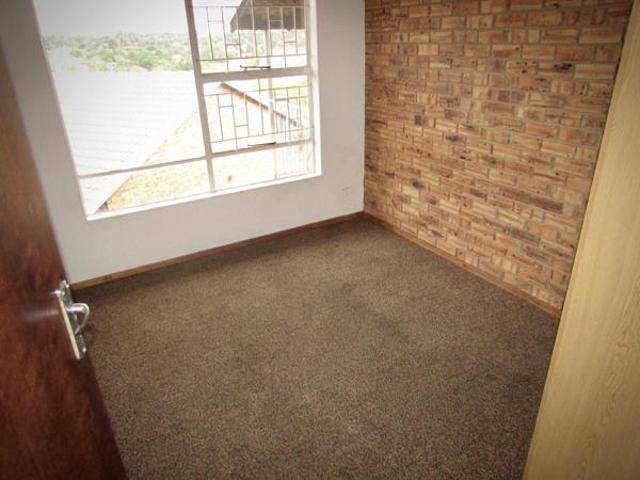 Apartment for rent in West Rand Garden estates, Westonaria Local Municipality