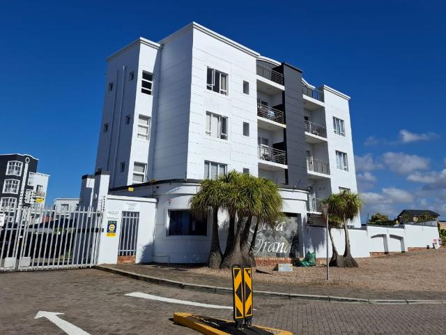 Apartment for sale in Mossel Bay, Western Cape