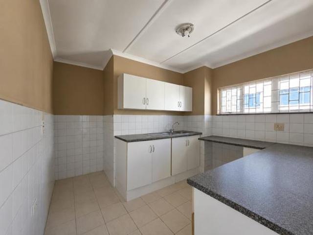 Apartment for rent in Seaview, Kwazulu-natal