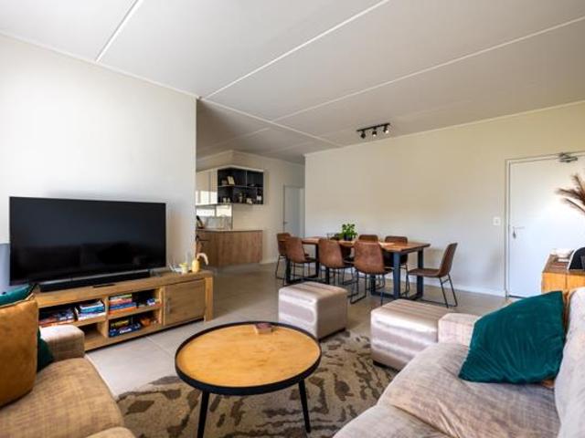 Apartment for sale in Cape Town, Western Cape