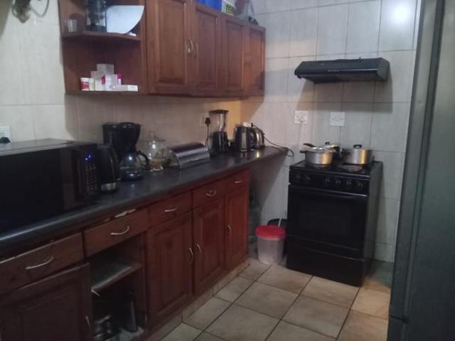 Apartment for rent in Waterkloof, Gauteng