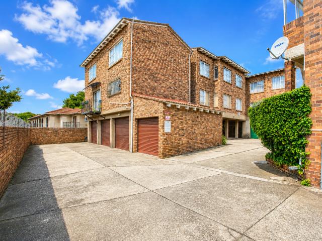 Apartment for sale in Randburg, City of Johannesburg Metropolitan Municipality