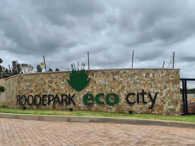 Apartment for rent in Roodeplaat Laying Farm, City of Tshwane Metropolitan Municipality