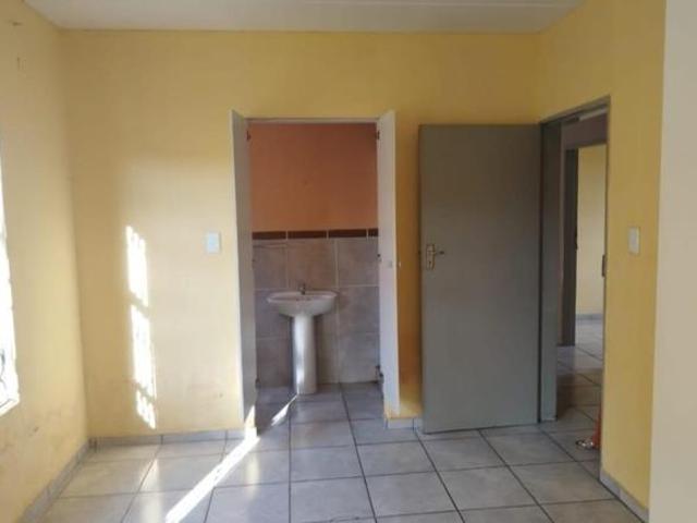 Apartment for sale in Westonaria, Gauteng