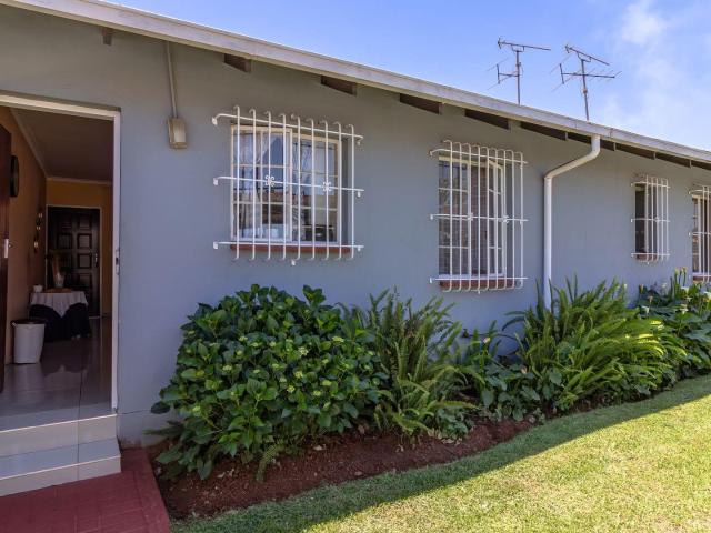 Apartment for sale in Roodepoort, City of Johannesburg Metropolitan Municipality
