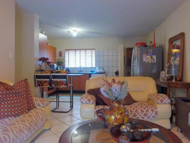 Apartment for sale in Tlhabane, North West