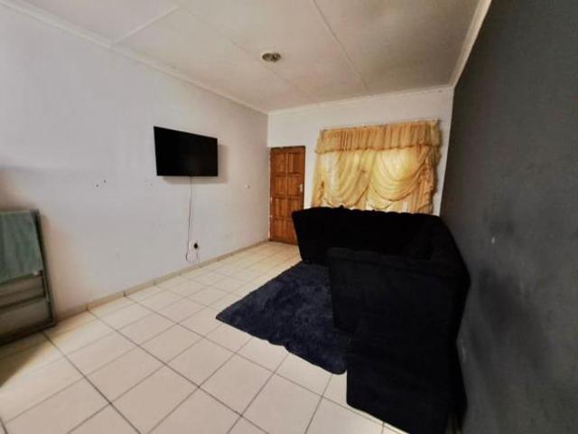 Apartment for sale in Tlhabane, North West