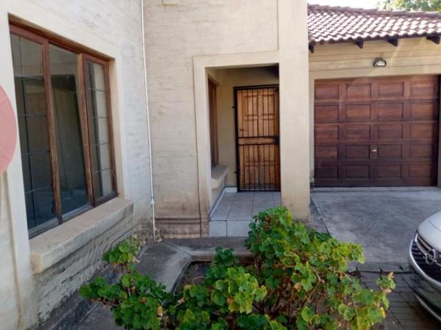 Apartment for sale in Tlhabane, North West