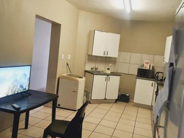 Apartment for sale in Rustenburg Local Municipality, Bojanala Platinum District Municipality