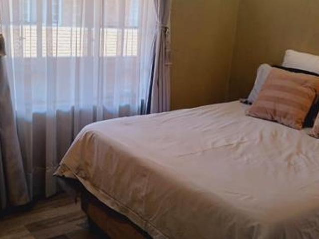 Apartment for sale in Tlhabane, North West