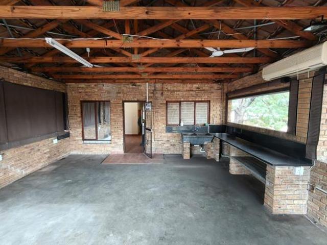 Apartment for sale in Tlhabane, North West