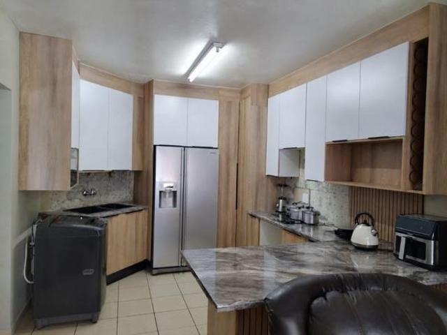 Apartment for sale in Tlhabane, North West