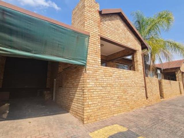 Apartment for sale in Tlhabane, North West