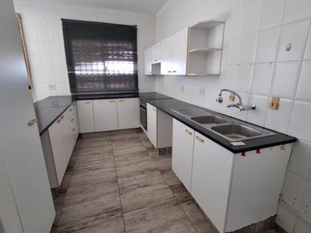 Apartment for sale in Margate, Hibiscus Coast Local Municipality