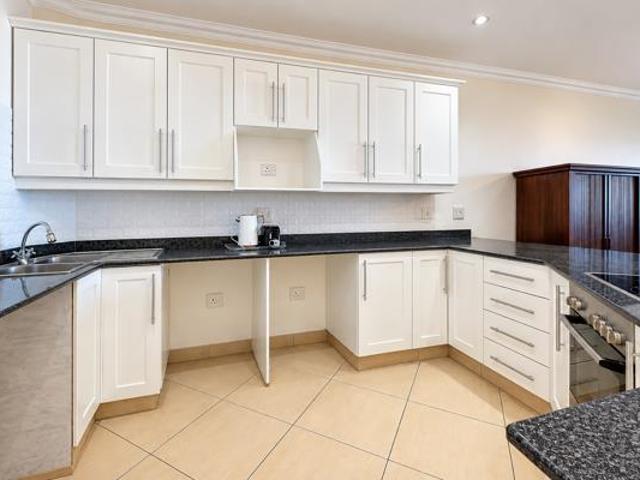 Apartment for sale in Margate, Hibiscus Coast Local Municipality