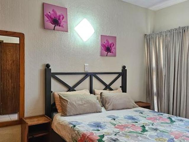 Apartment for sale in Margate, Hibiscus Coast Local Municipality