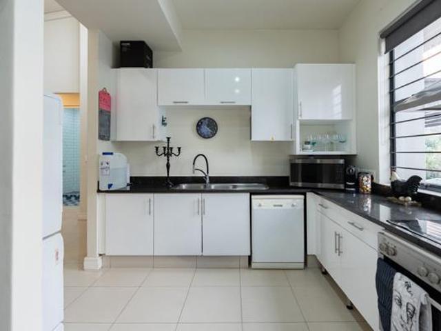 Apartment for sale in Princess Grant, Kwazulu-natal