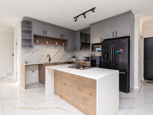 Apartment for sale in Western Cape