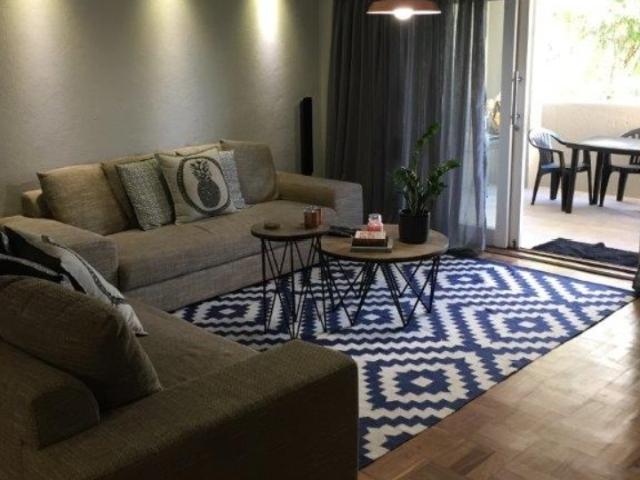 Apartment for sale in Sandton, City of Johannesburg Metropolitan Municipality