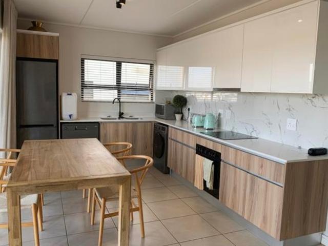 Apartment for sale in Cape Town, Western Cape