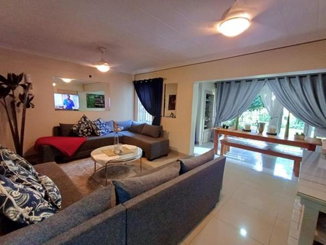 Apartment for sale in Oranjeville, Free State