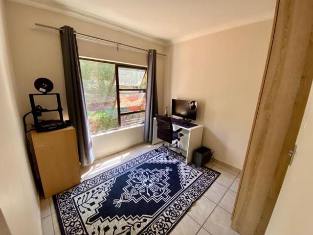 Apartment for rent in North West